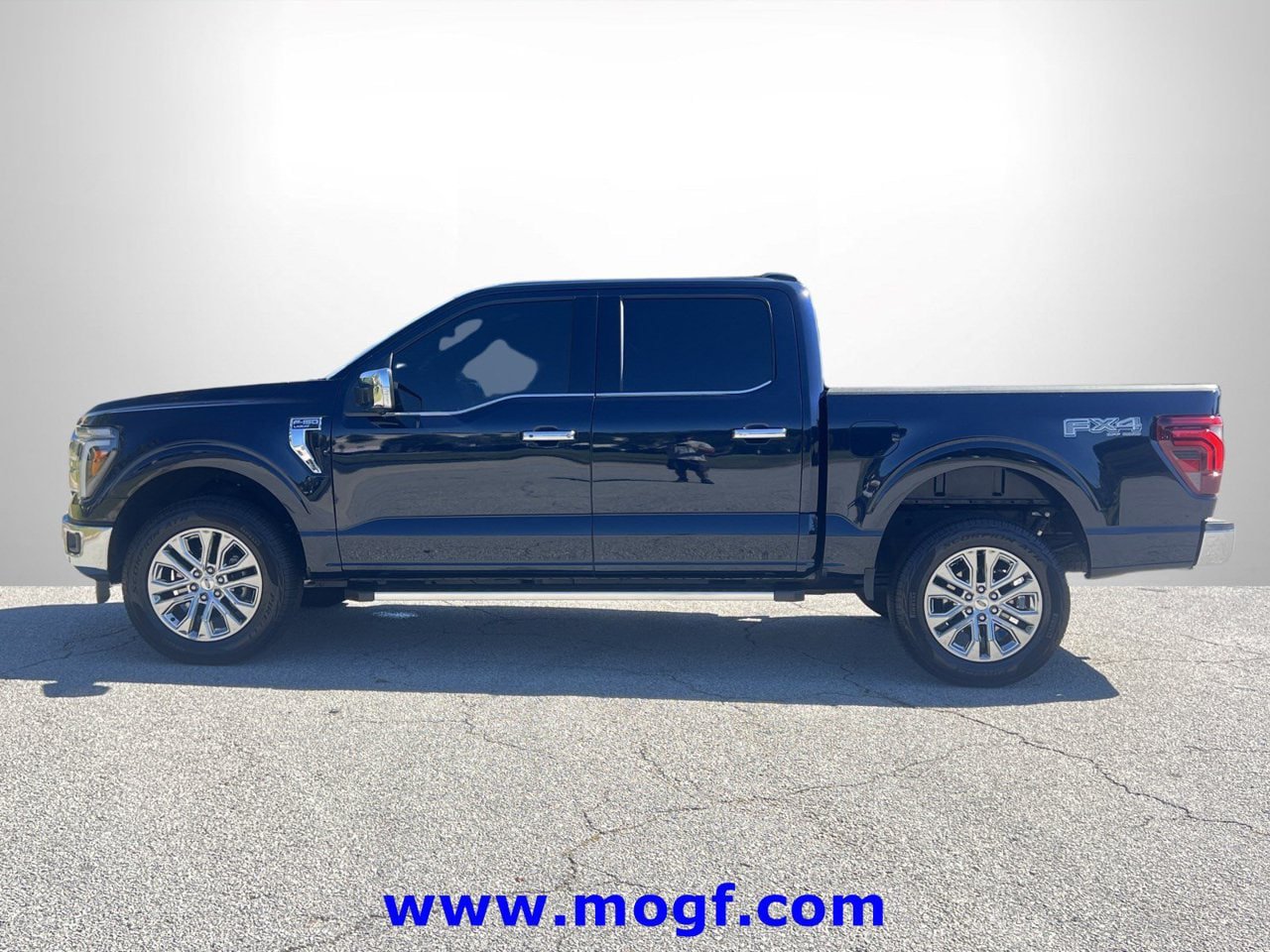Certified 2025 Ford F150 Lariat w/ Equipment Group 501A Mid AWD/4WD image 25