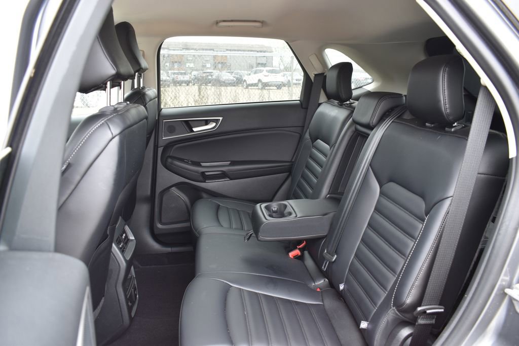 Certified 2024 Ford Edge SEL w/ Convenience Package image 7