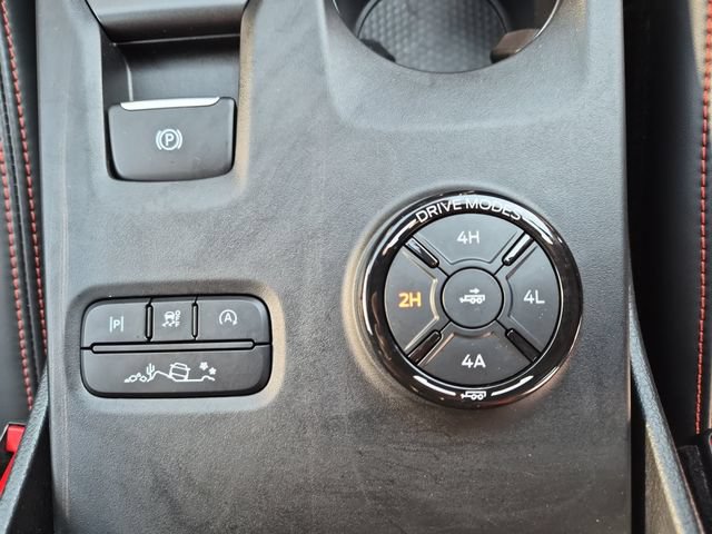 Certified 2025 Ford Ranger Raptor AWD/4WD image 32