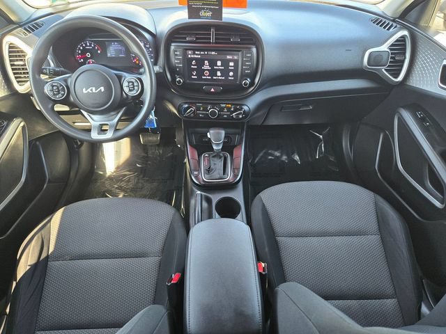 Used 2022 Kia Soul LX w/ Technology Package FWD image 7