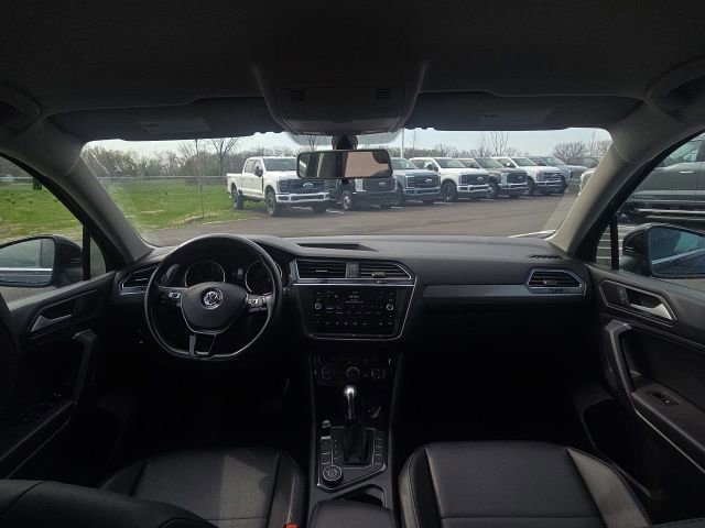 Used 2019 Volkswagen Tiguan SE AWD/4WD image 19