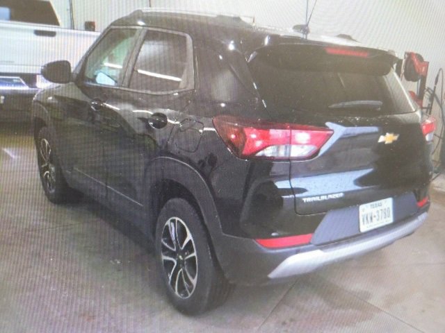 Used 2024 Chevrolet TrailBlazer LT image 2