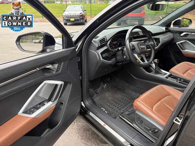 Used 2022 Audi Q3 2.0T Premium AWD/4WD image 14
