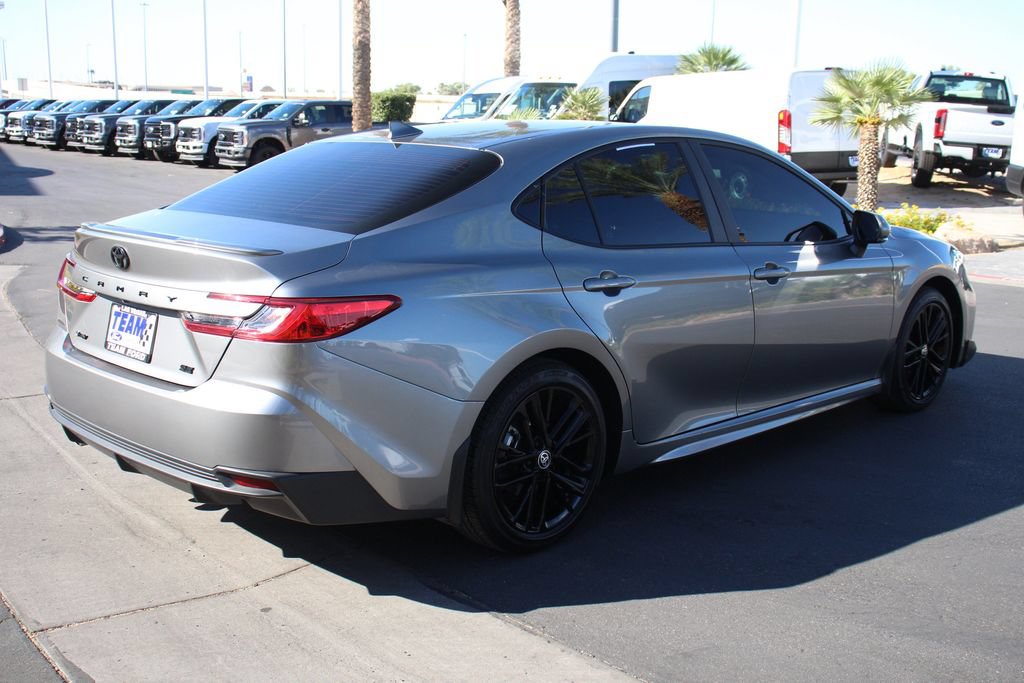 Used 2025 Toyota Camry SE FWD image 8