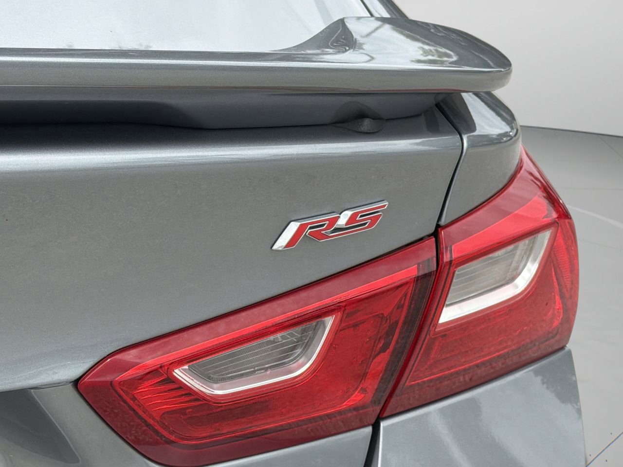 Used 2023 Chevrolet Malibu RS FWD image 9