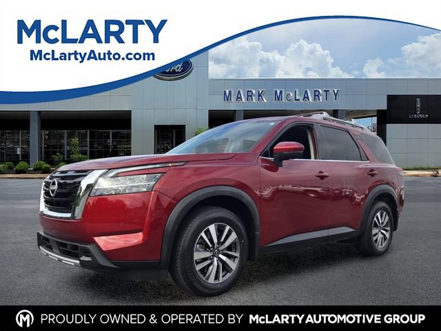 Used 2024 Nissan Pathfinder SL AWD/4WD image 1
