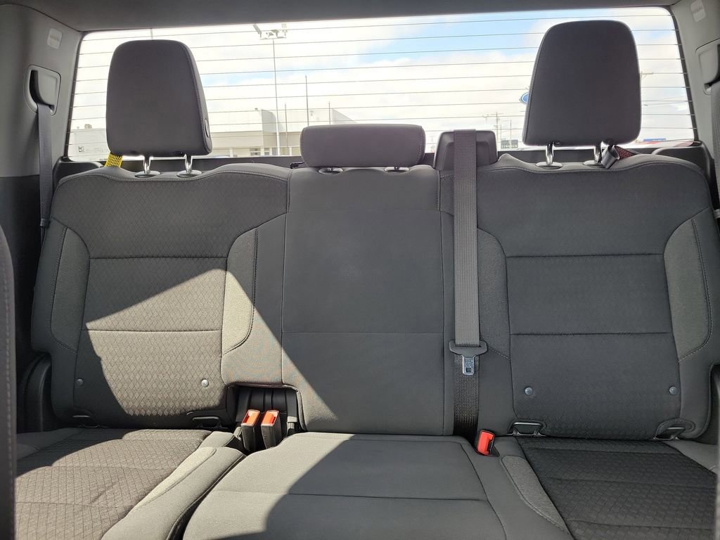 Used 2023 Chevrolet Silverado 1500 Custom image 16