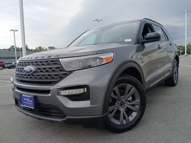 Certified 2023 Ford Explorer XLT w/ Equipment Group 202A AWD/4WD image 31