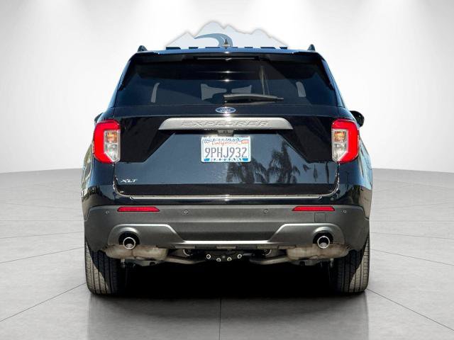 Certified 2024 Ford Explorer XLT w/ Equipment Group 202A RWD image 4
