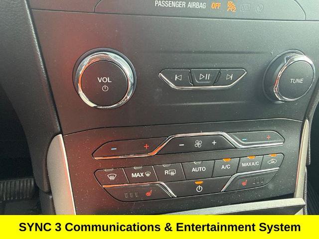 Certified 2019 Ford Edge SEL w/ Equipment Group 201A AWD/4WD image 9