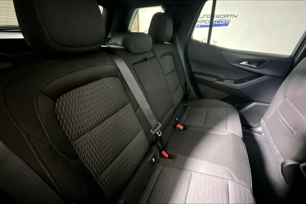Used 2026 Chevrolet Equinox LT FWD image 22