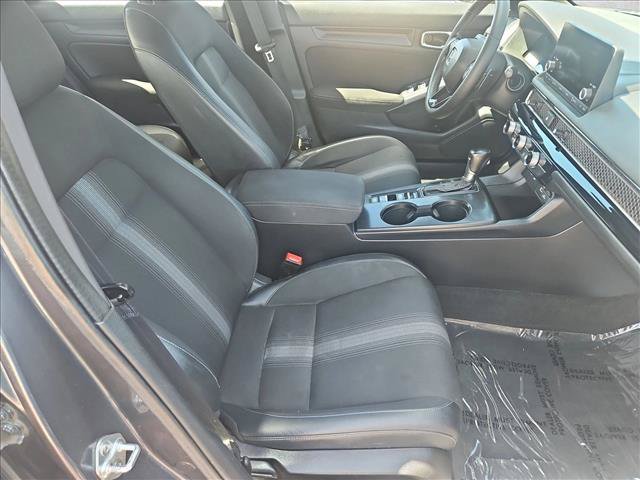 Used 2023 Honda Civic Sport image 18