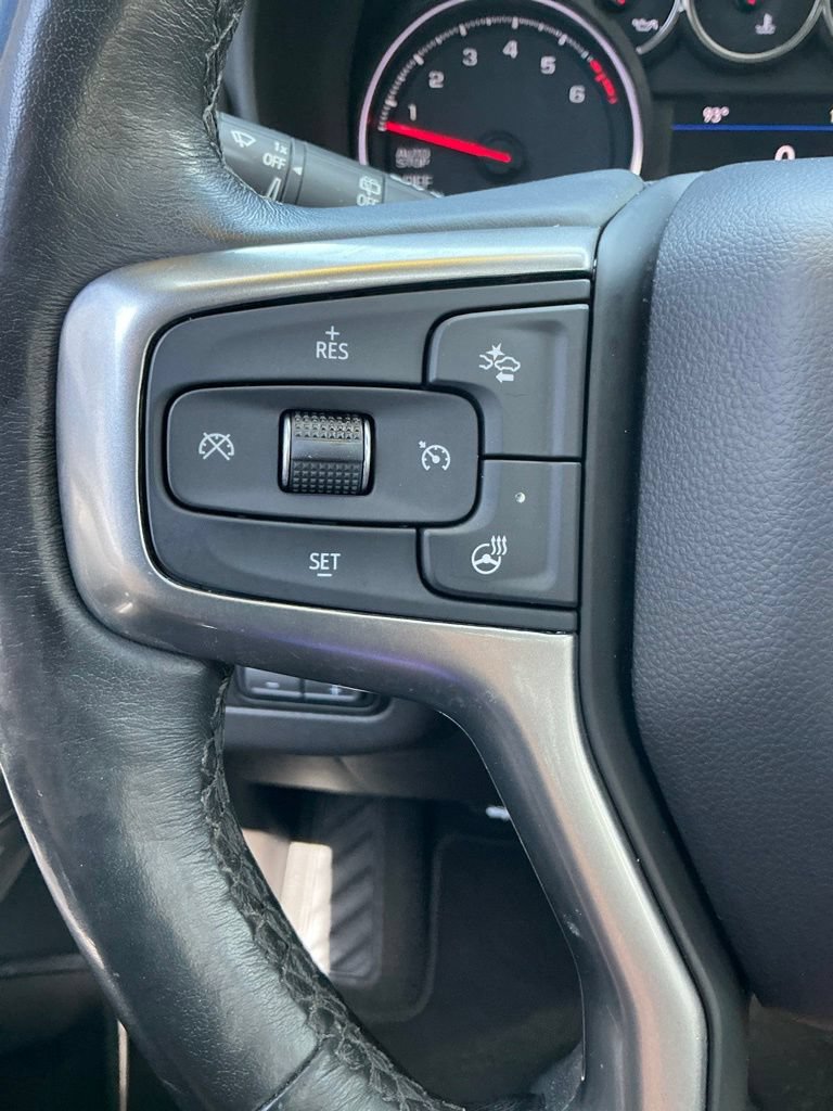 Used 2021 Chevrolet Suburban LT w/ LT Signature Package RWD image 29