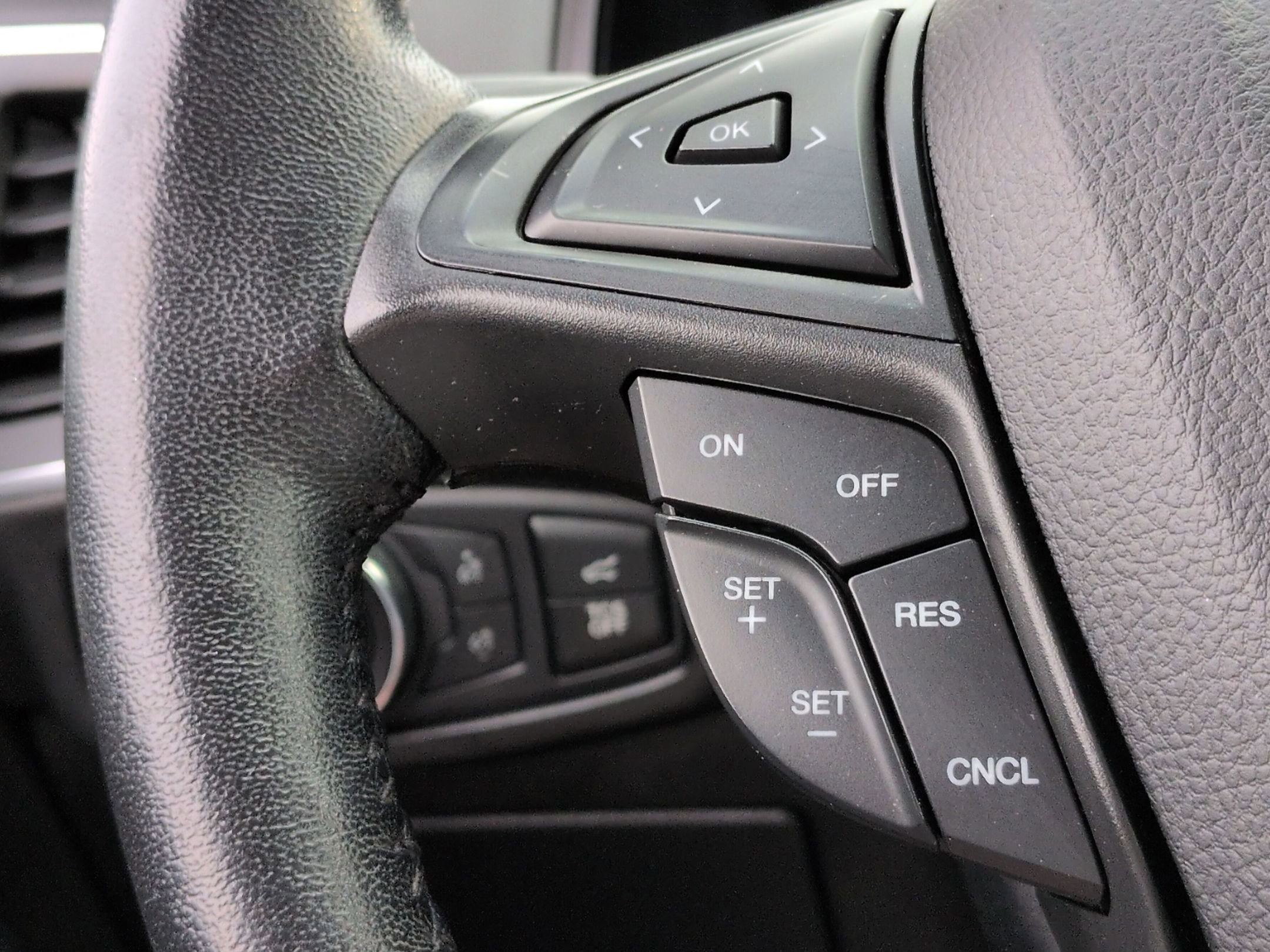 Certified 2022 Ford Edge Titanium image 16