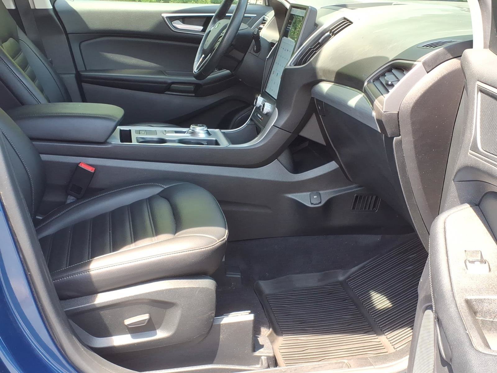 Certified 2022 Ford Edge SEL w/ Convenience Package AWD/4WD image 18