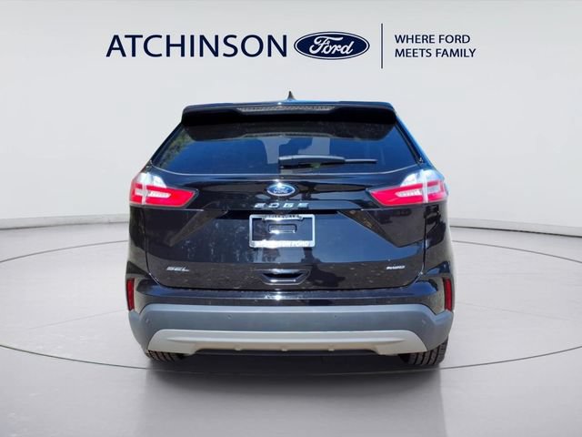Certified 2024 Ford Edge SEL w/ Convenience Package AWD/4WD image 6
