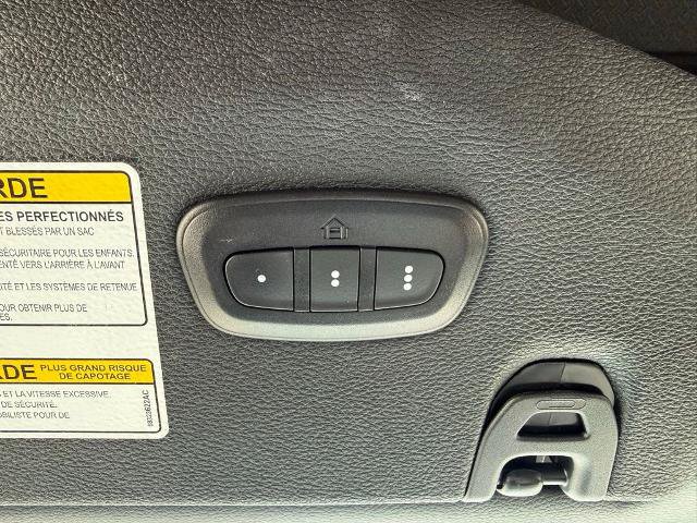Used 2022 Jeep Wrangler Unlimited Sahara w/ Cold Weather Group AWD/4WD image 23
