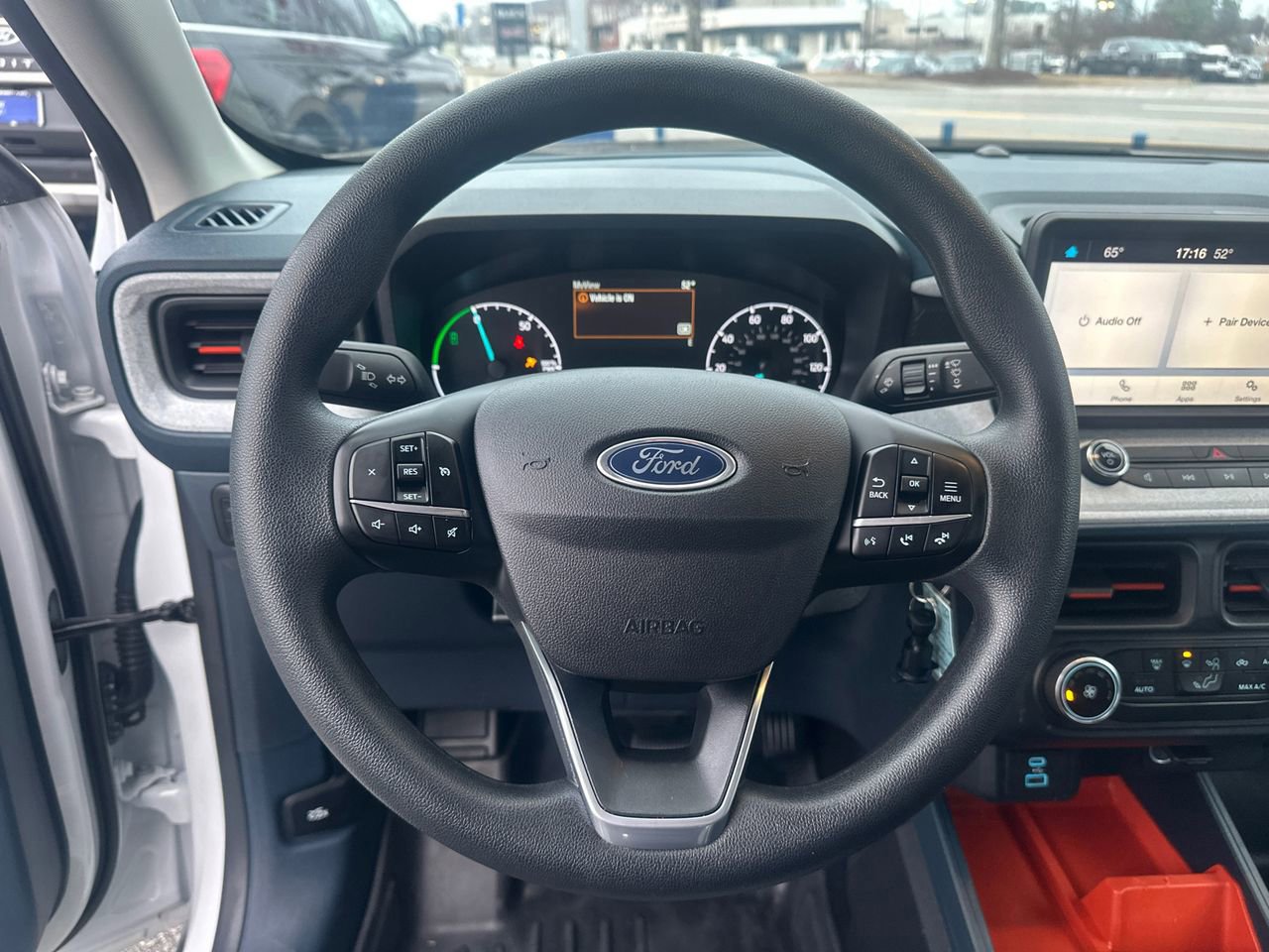 Certified 2024 Ford Maverick XLT image 25