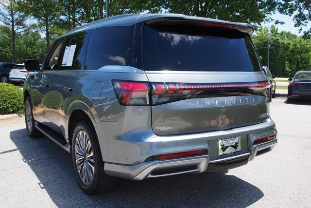 Used 2025 INFINITI QX80 Sensory AWD/4WD image 6