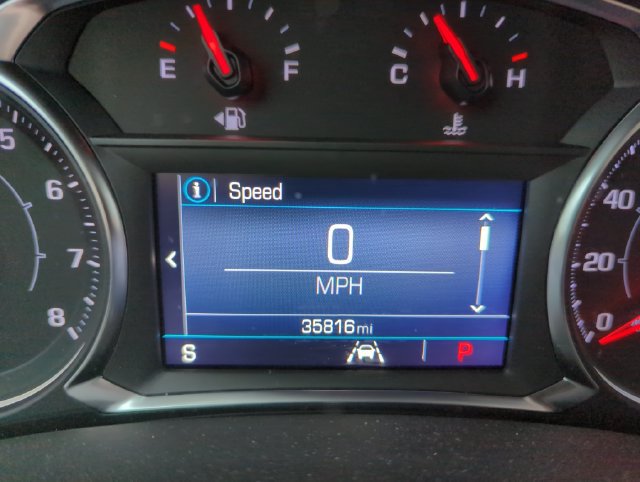 Used 2022 GMC Terrain SLE w/ Driver Convenience Package AWD/4WD image 9