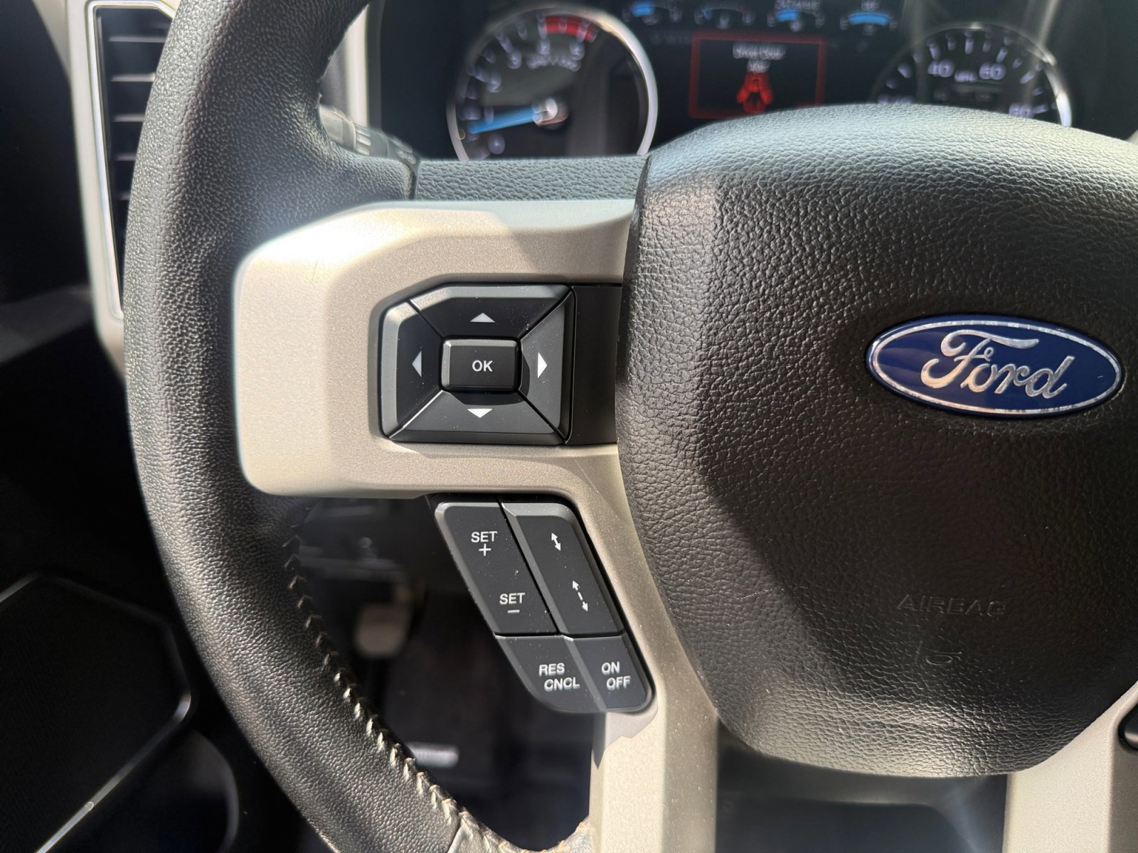 Certified 2021 Ford F450 Lariat w/ Lariat Ultimate Package image 20