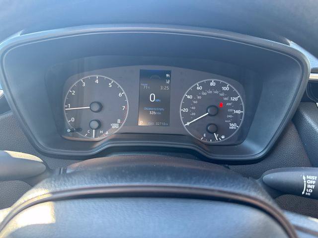 Used 2025 Toyota Corolla LE FWD image 13