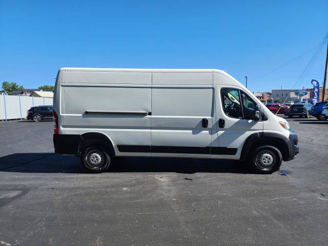Used 2025 RAM ProMaster 2500 w/ Convenience Group FWD image 6