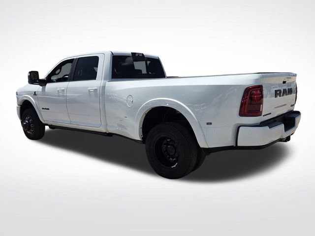 Used 2025 RAM 3500 Limited AWD/4WD image 3