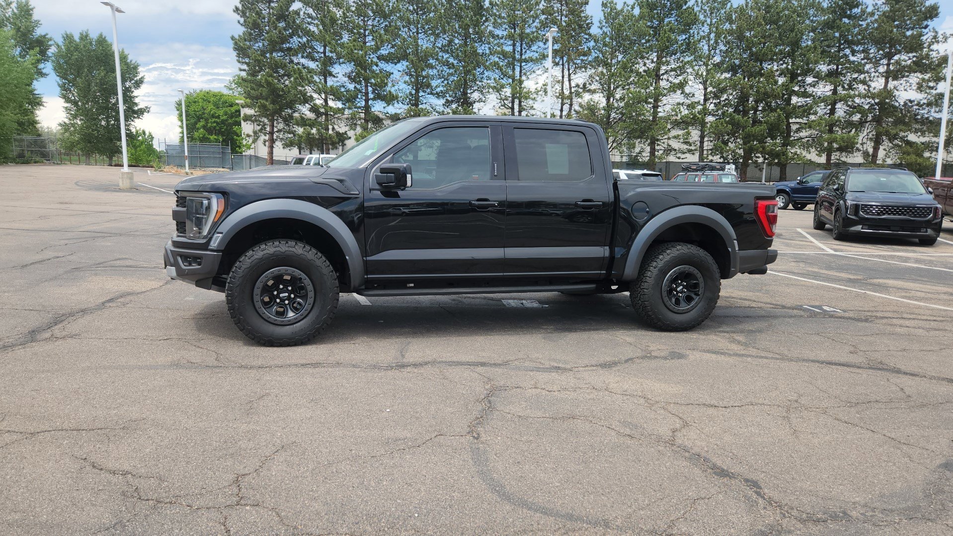 Certified 2022 Ford F150 Raptor w/ Equipment Group 801A High AWD/4WD image 6