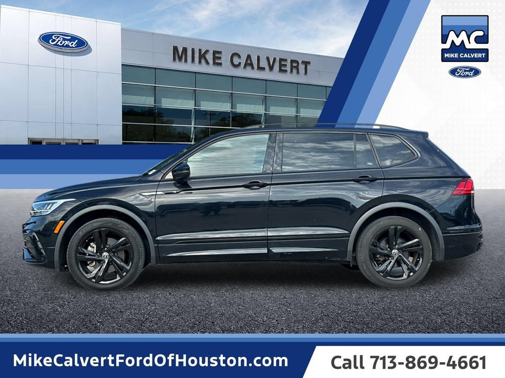 Used 2023 Volkswagen Tiguan SE R-Line FWD image 2