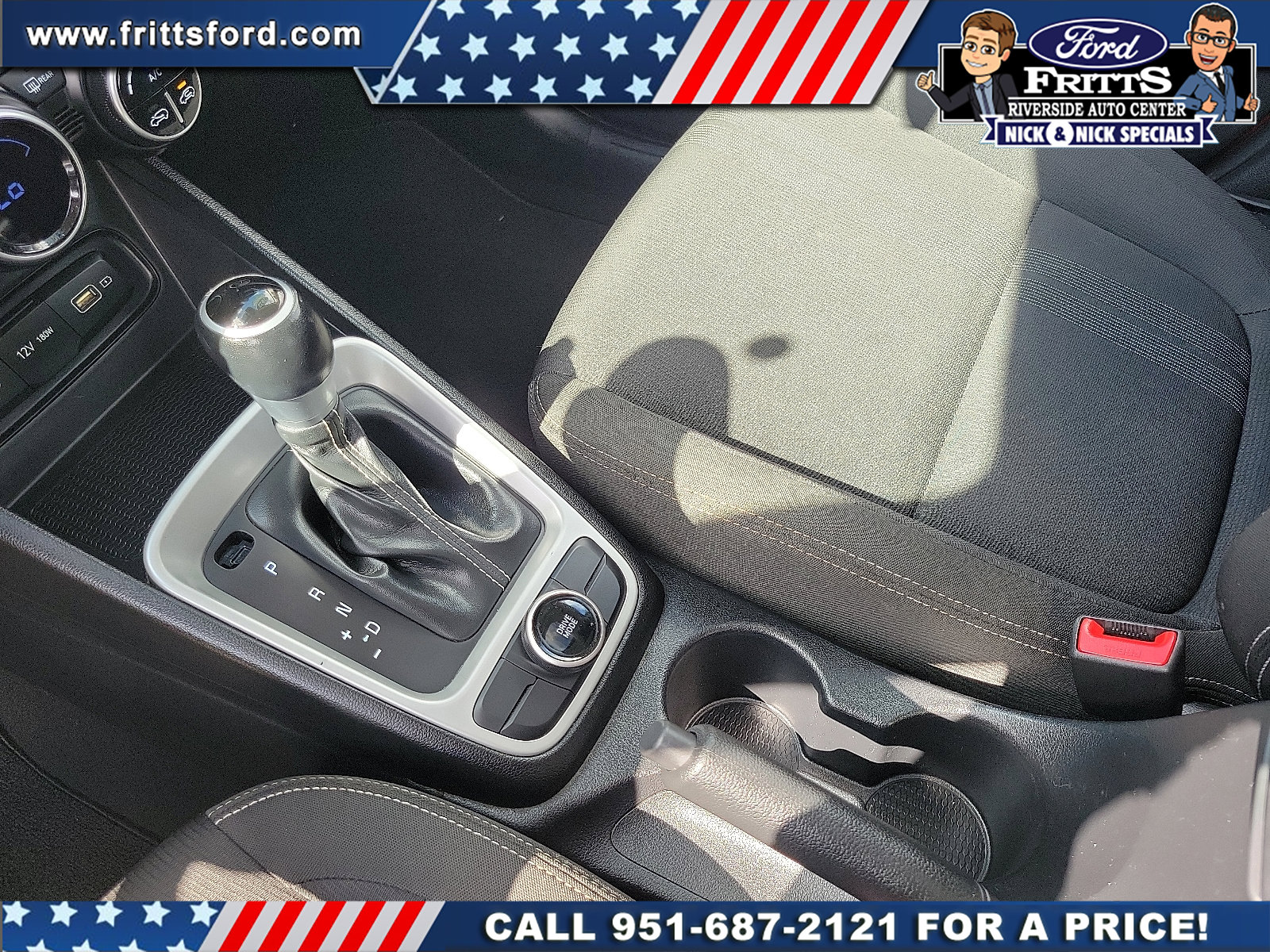Used 2022 Hyundai Venue SEL w/ Cargo Package FWD image 8