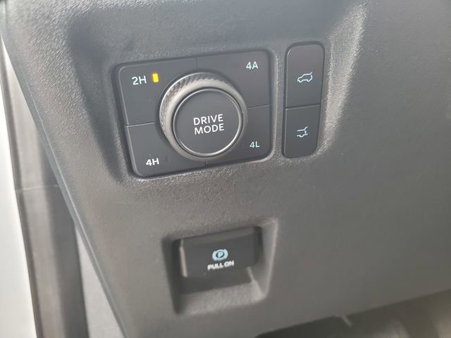 Certified 2025 Ford Expedition Active image 17