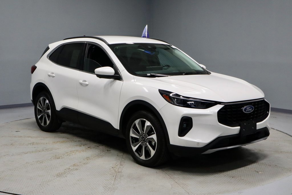 Certified 2024 Ford Escape Platinum image 7