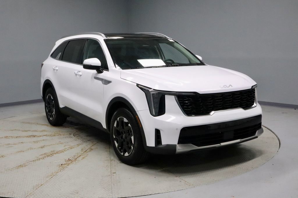 Used 2025 Kia Sorento S w/ Panoramic Sunroof Package image 7