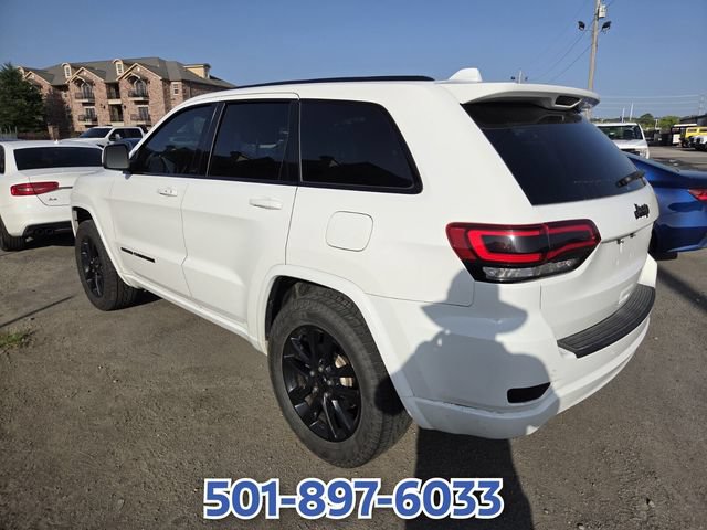 Used 2020 Jeep Grand Cherokee Altitude RWD image 7