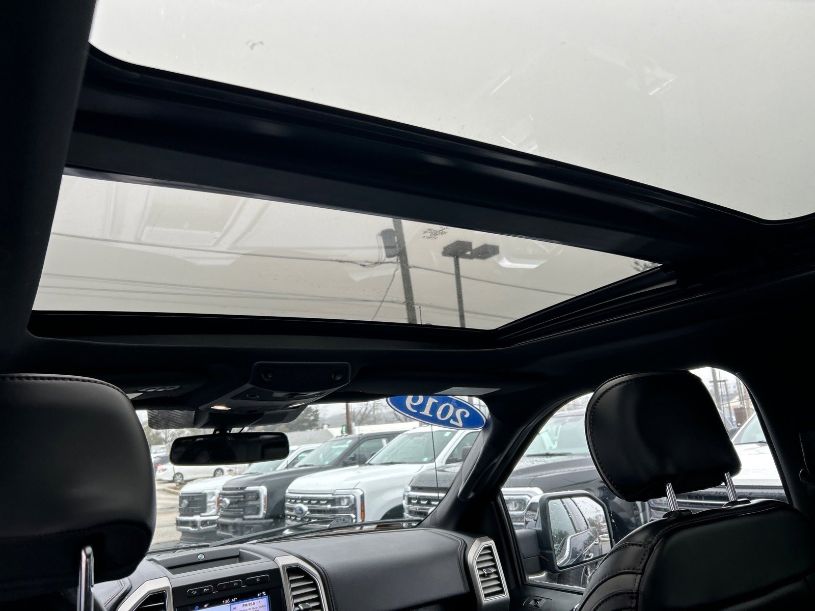 Certified 2019 Ford F150 Platinum w/ Equipment Group 701A Luxury image 7