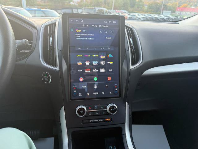 Certified 2024 Ford Edge SEL AWD/4WD image 15
