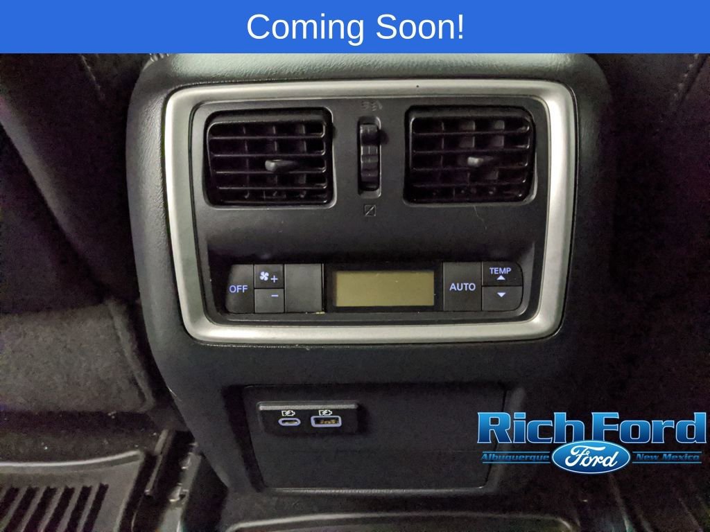 Used 2019 INFINITI QX60 Luxe w/ Essential Package image 19