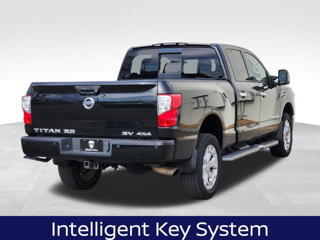 Used 2019 Nissan Titan SV w/ SV Convenience Package image 5
