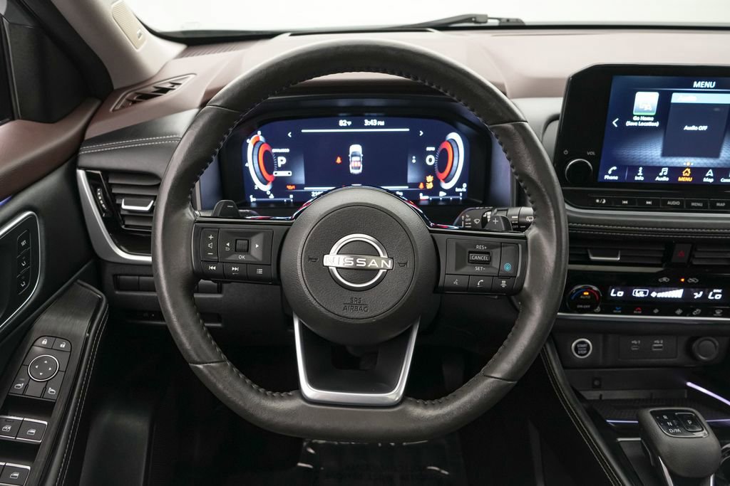 Used 2023 Nissan Rogue Platinum w/ Platinum Premium Package image 13