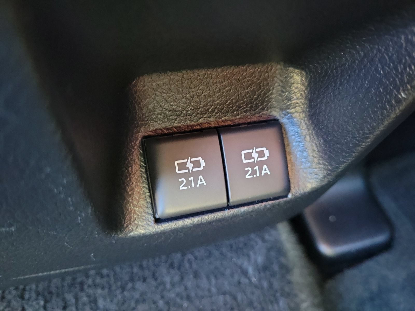 Used 2022 Toyota 4Runner SR5 RWD image 11