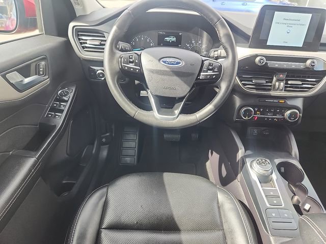 Certified 2022 Ford Escape SEL image 9