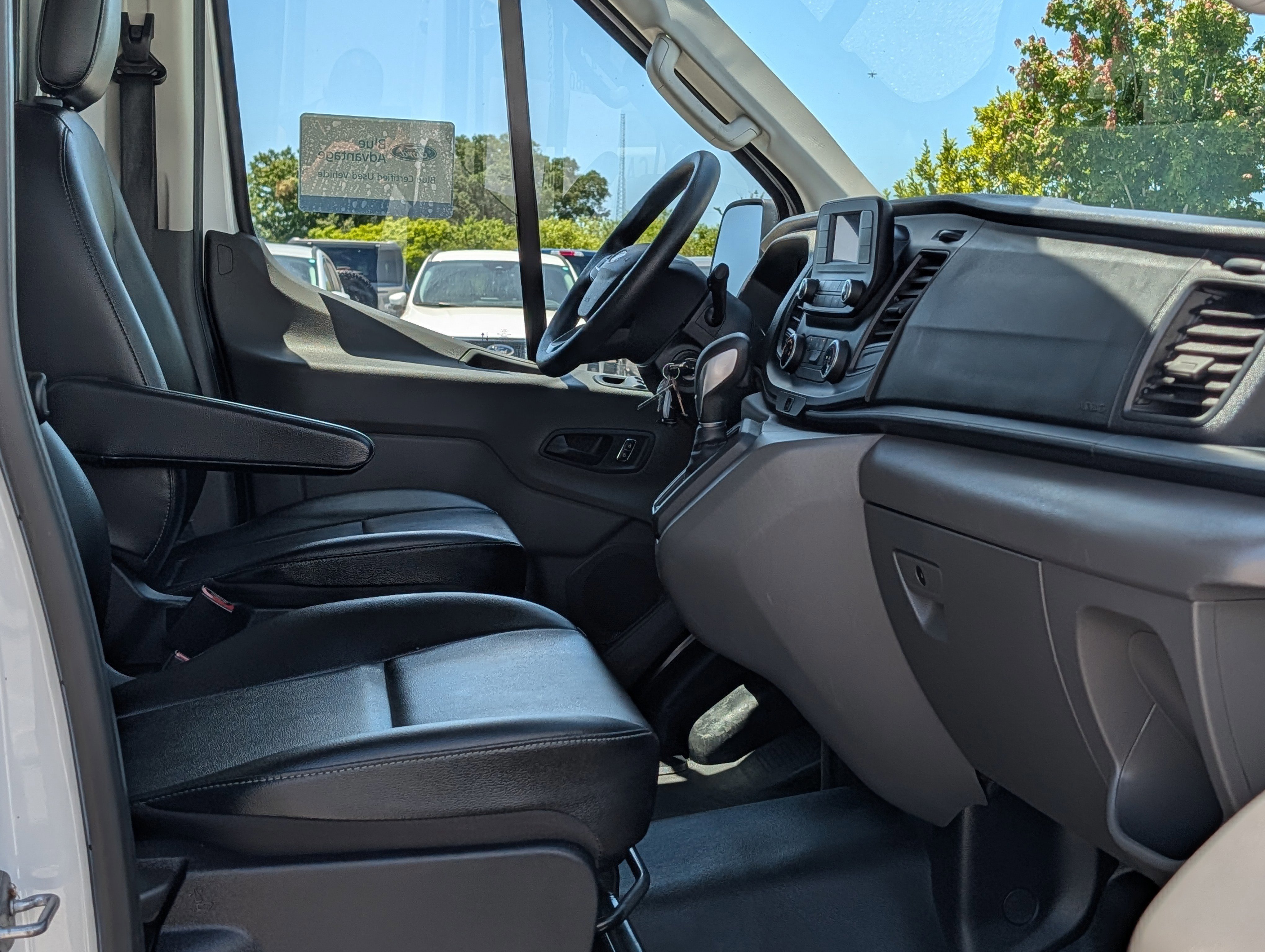 Certified 2023 Ford Transit 350 DRW RWD image 17