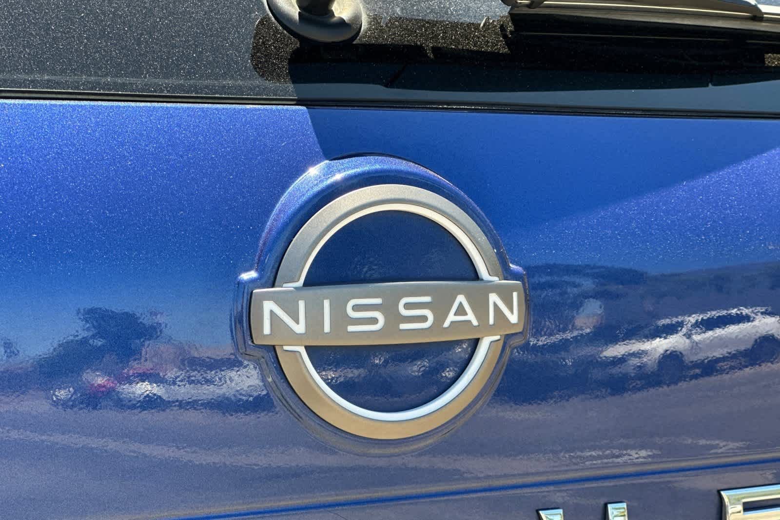 Used 2023 Nissan Rogue S FWD image 27