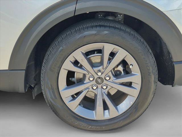 Certified 2023 Ford Explorer XLT w/ Equipment Group 202A RWD image 22