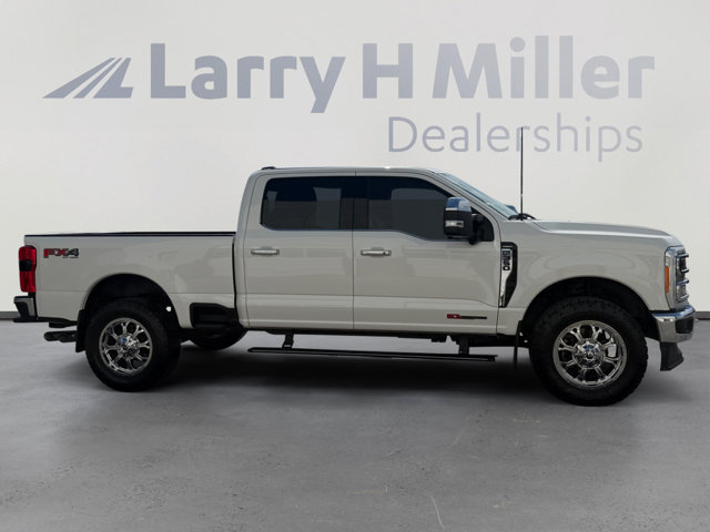 Certified 2023 Ford F350 Lariat w/ Lariat Ultimate Package AWD/4WD image 6