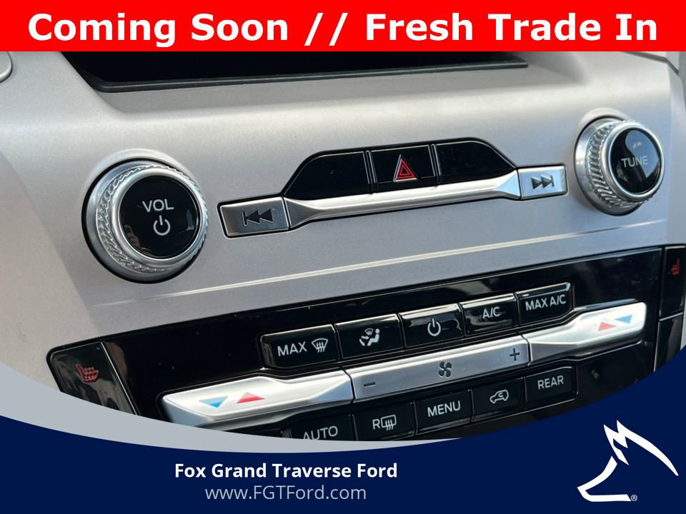 Certified 2023 Ford Explorer XLT w/ Equipment Group 202A AWD/4WD image 27