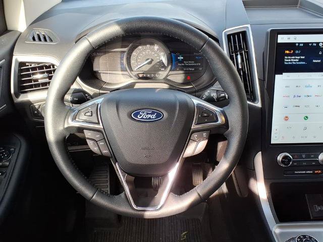 Certified 2024 Ford Edge SEL w/ Convenience Package AWD/4WD image 12