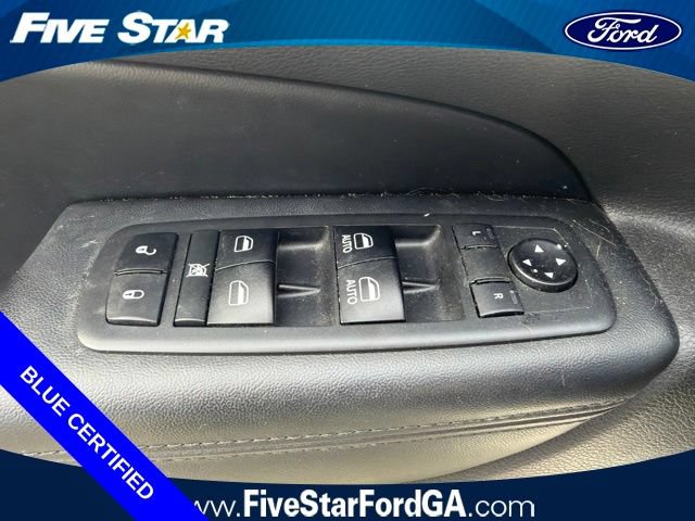 Used 2018 Jeep Grand Cherokee Laredo AWD/4WD image 14