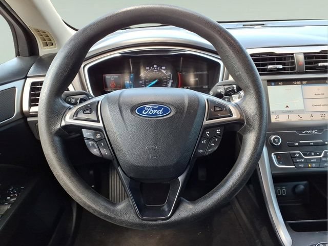 Certified 2019 Ford Fusion SE FWD image 16